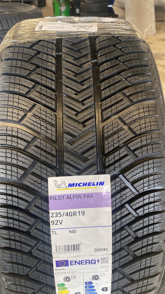 255/40R20 101V MICHELIN PILOT ALPIN PA4 XL MO